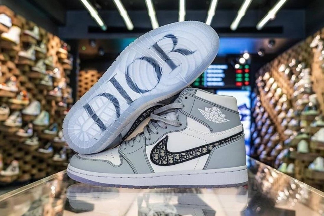 dior-nike-air-jordon-snaekers-luxury-fashion-brand-gen-z